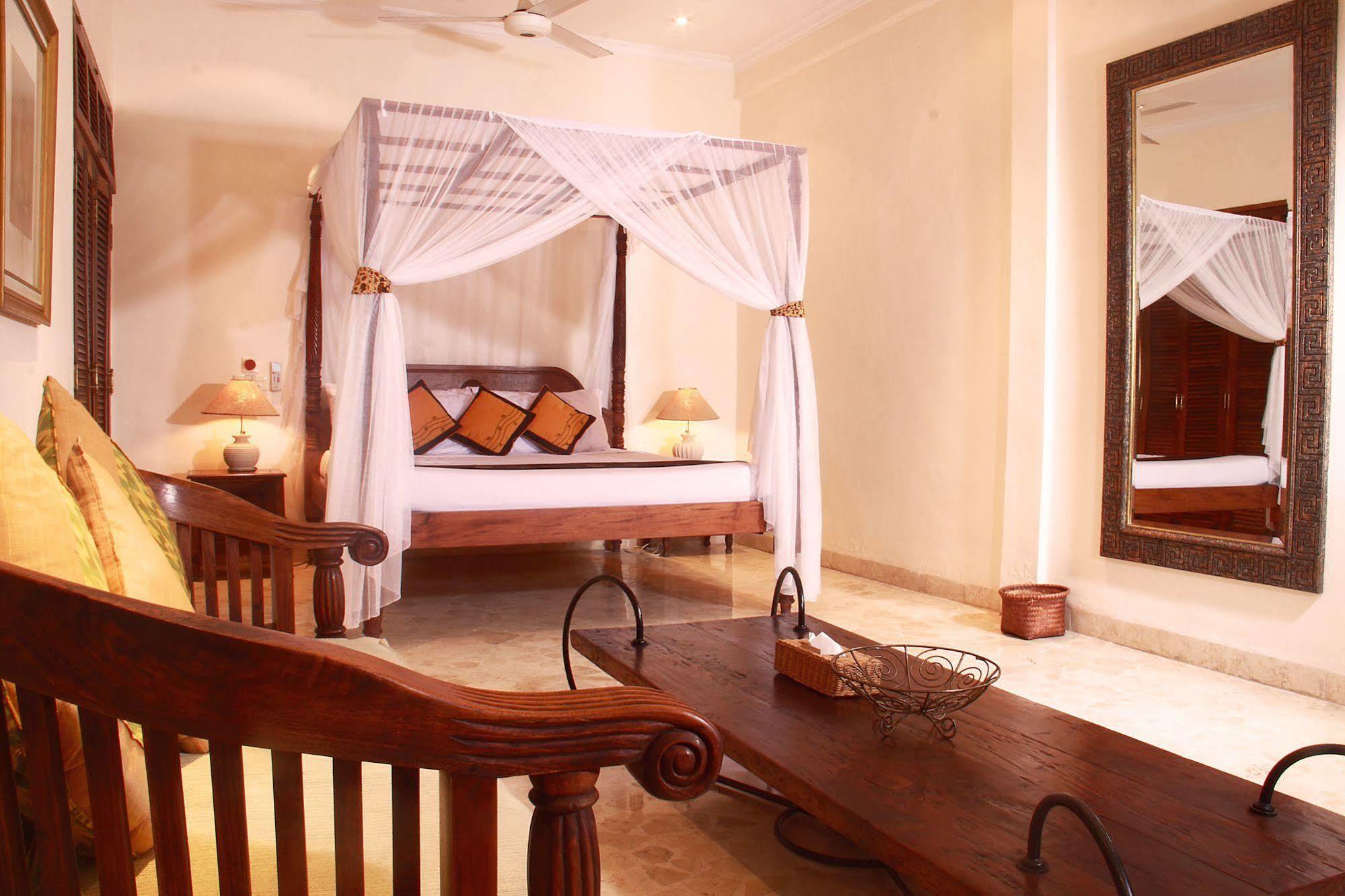 Villa Lalu Seminyak  Luaran gambar